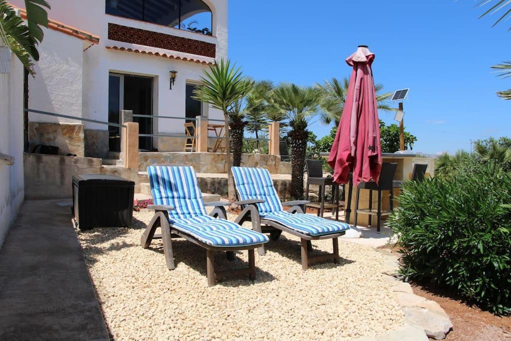 Luxe Appartement Met Tuin Benidoleig Exterior foto