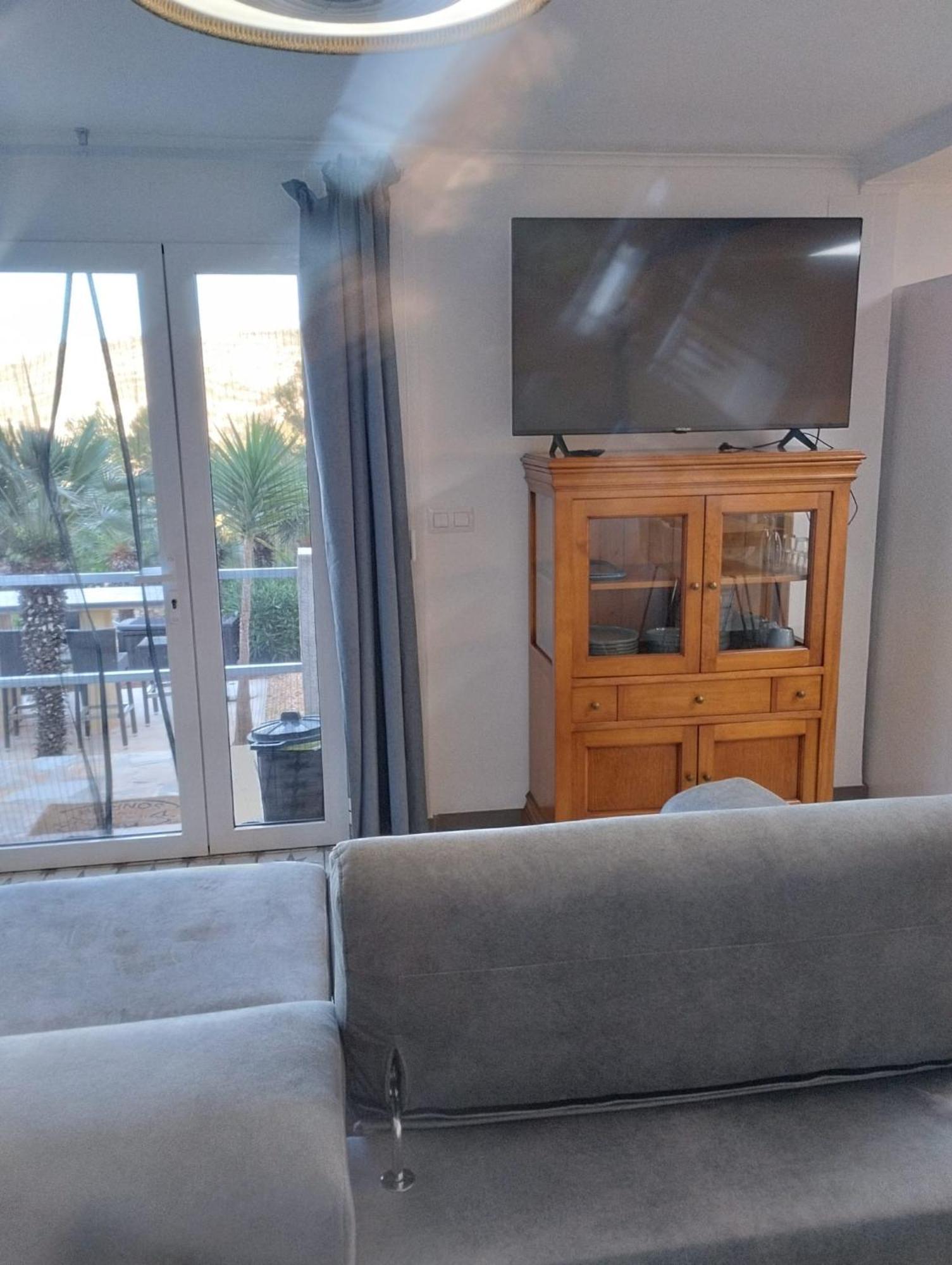 Luxe Appartement Met Tuin Benidoleig Exterior foto